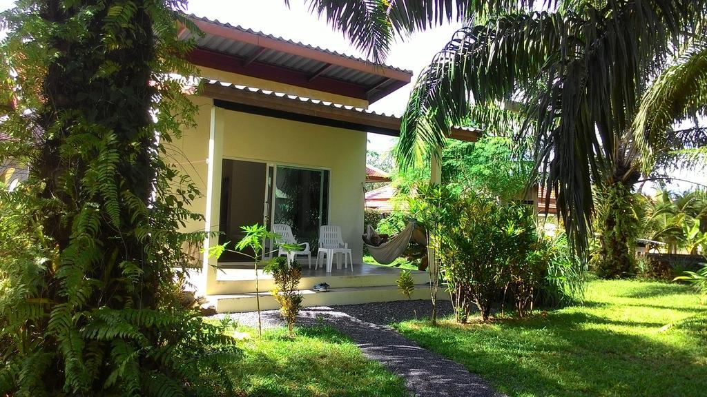 Villa Aathid Garden Khao Lak Camera foto