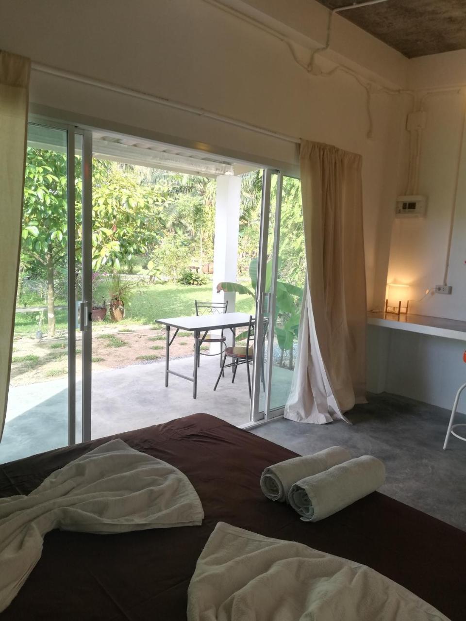 Villa Aathid Garden Khao Lak Esterno foto