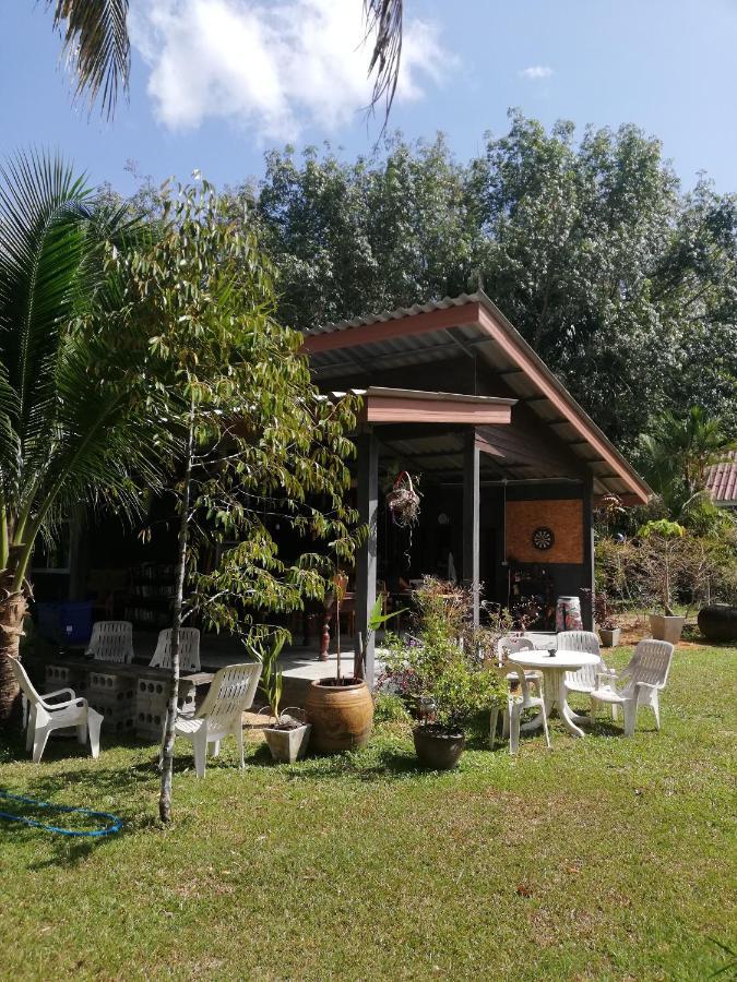 Villa Aathid Garden Khao Lak Esterno foto